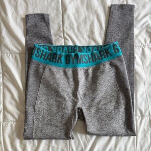 GYMSHARK Leggings with Teal Waistband